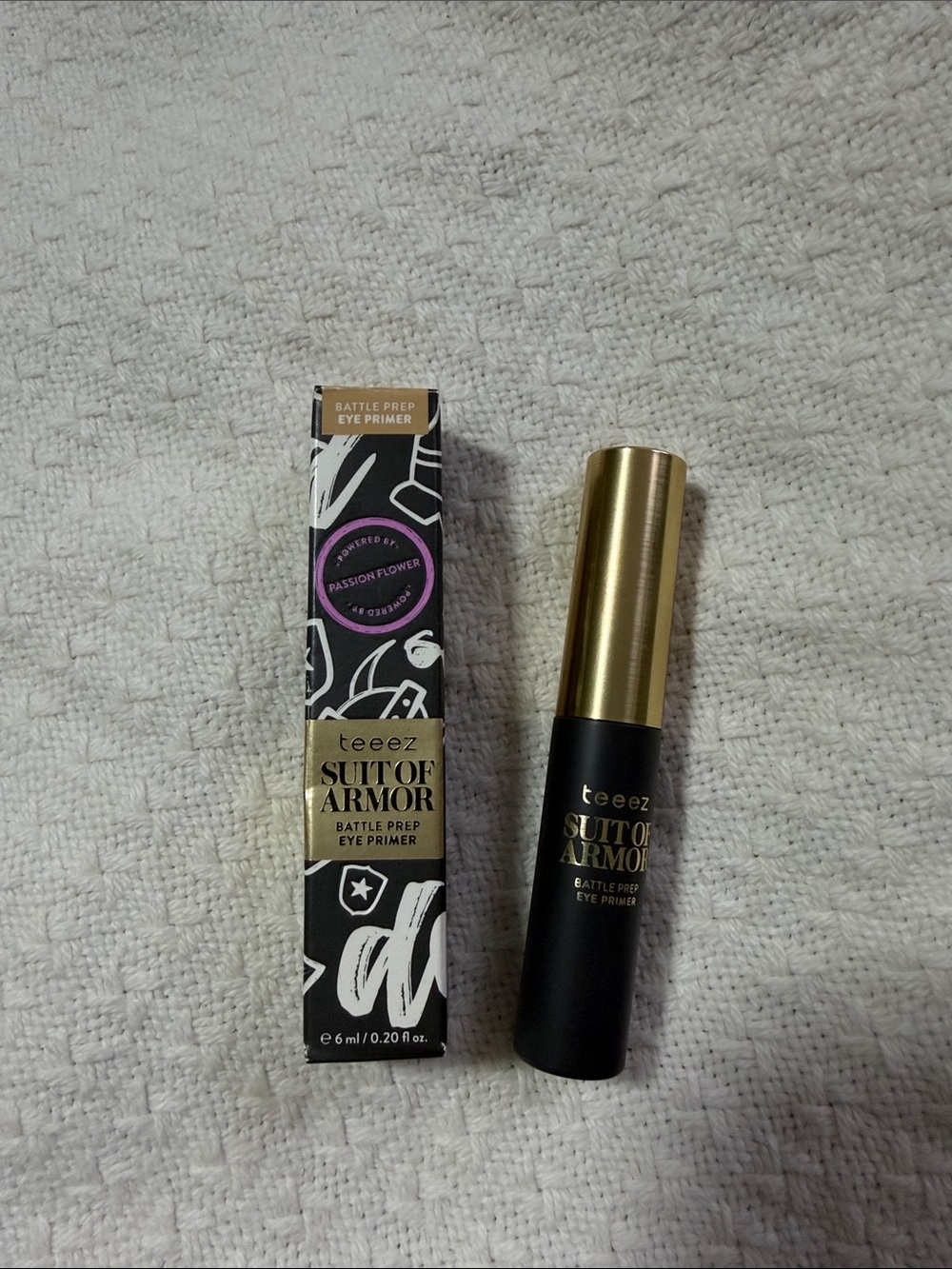 Suit of Armor Battle Prep Eye Primer - Black & Gold
